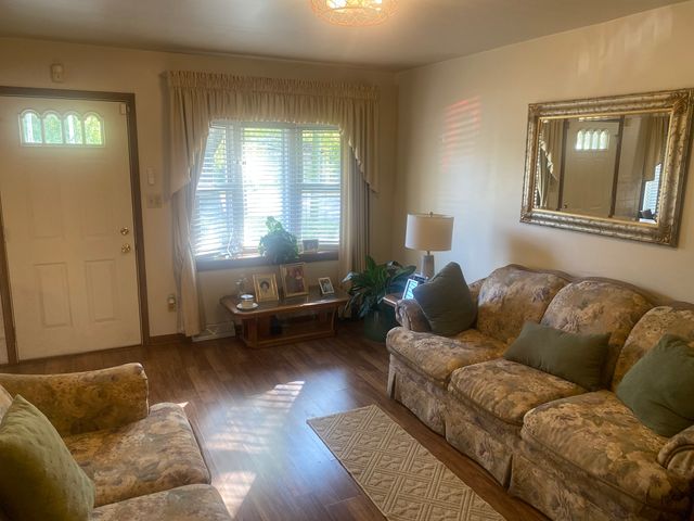 23 W 143 Street, Dixmoor, IL 60426