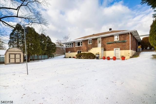 30 Woodrow Ave, Woodland Park, NJ 07424