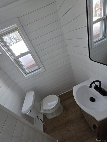 434 Piper Boulevard, Detroit, MI 48215