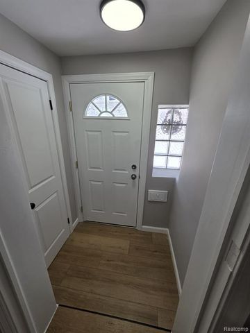 434 Piper Boulevard, Detroit, MI 48215