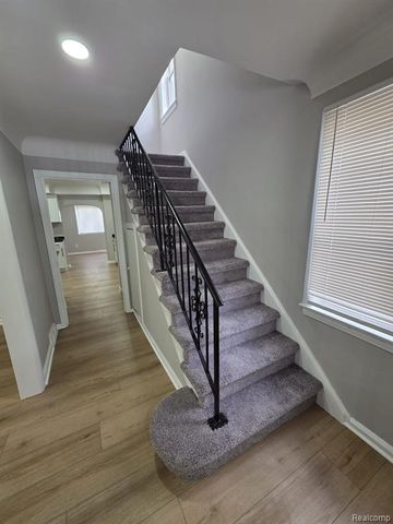 434 Piper Boulevard, Detroit, MI 48215