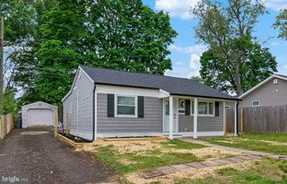 16 LEFT WING DR, Middle River, MD 21220