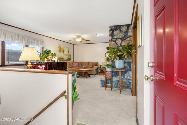 73 SNOWBIRD ROAD, Sunrise Beach, MO 65079