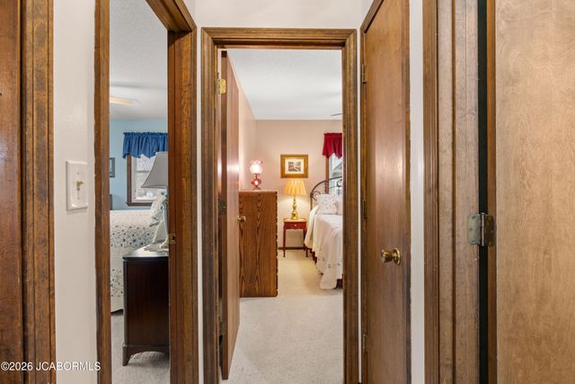 73 SNOWBIRD ROAD, Sunrise Beach, MO 65079