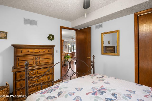 73 SNOWBIRD ROAD, Sunrise Beach, MO 65079