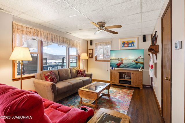 73 SNOWBIRD ROAD, Sunrise Beach, MO 65079