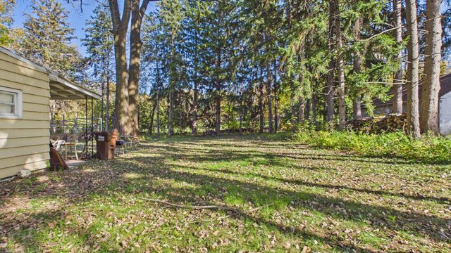 5043 Granada Avenue N, Oakdale, MN 55128