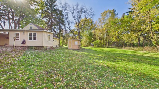 5043 Granada Avenue N, Oakdale, MN 55128