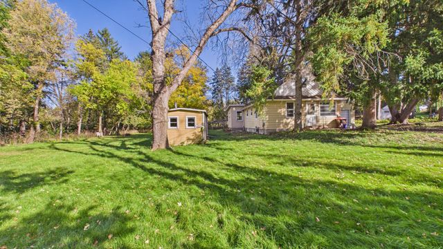 5043 Granada Avenue N, Oakdale, MN 55128