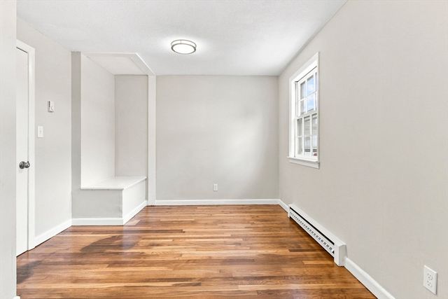 1-B Lorenzo St, Boston, MA 02122