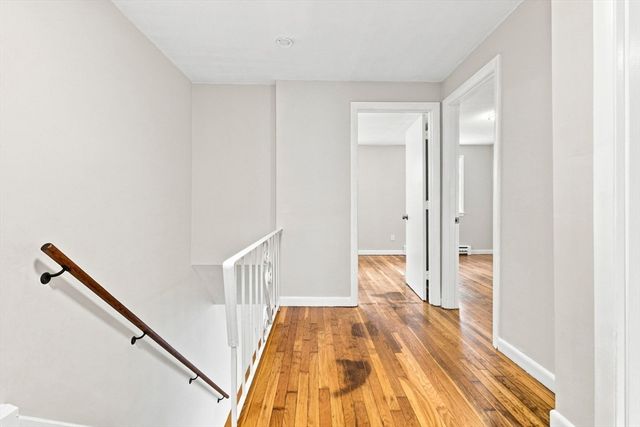1-B Lorenzo St, Boston, MA 02122