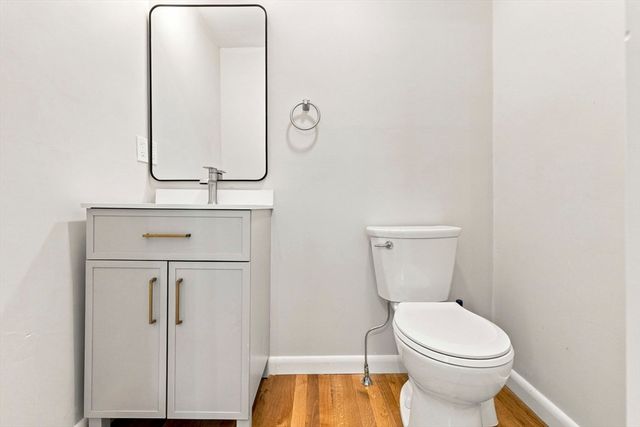 1-B Lorenzo St, Boston, MA 02122