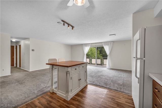 3400 wooster Road 502, Rocky River, OH 44116