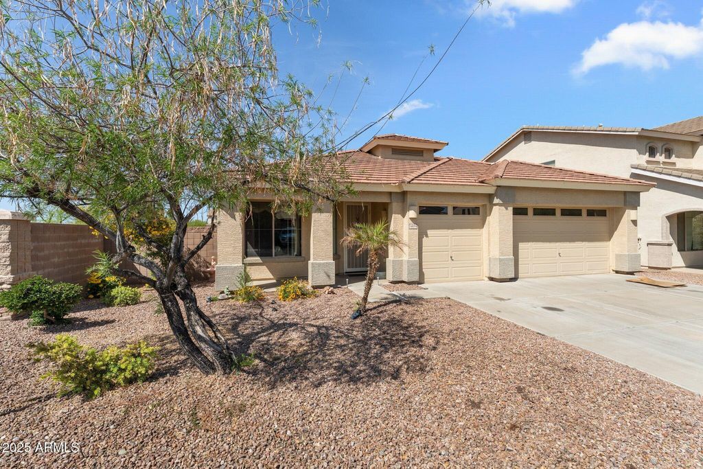 14694 W MANDALAY Lane, Surprise, AZ 85379 — exterior