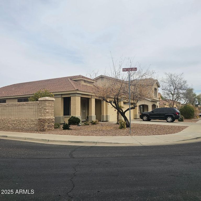 14694 W MANDALAY Lane, Surprise, AZ 85379 — photo 3