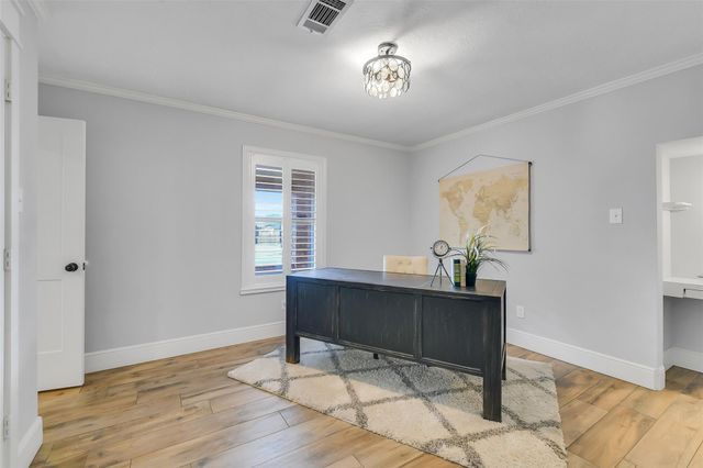 14 El Dorado Drive, Friendswood, TX 77546