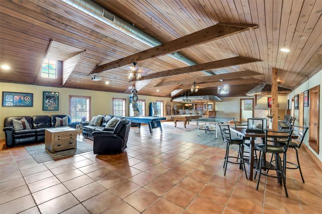 14 El Dorado Drive, Friendswood, TX 77546