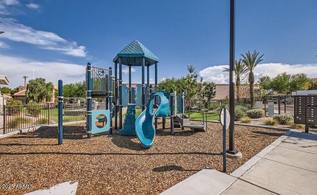 2241 W Griswold Road, Phoenix, AZ 85021