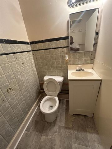 822 Campbell Street, Flint, MI 48507