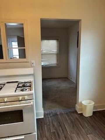 822 Campbell Street, Flint, MI 48507