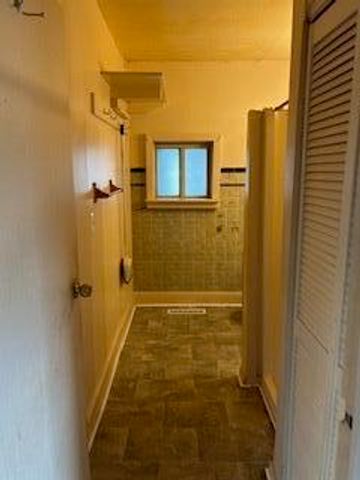 822 Campbell Street, Flint, MI 48507