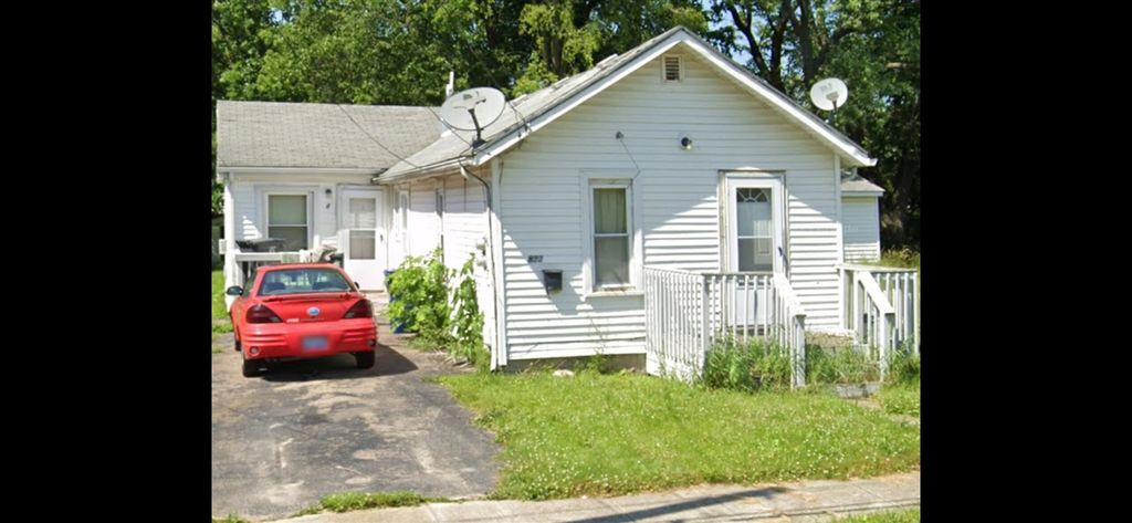 822 Campbell Street, Flint, MI 48507
