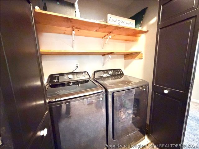 719 Alexwood Drive, Hope Mills, NC 28348