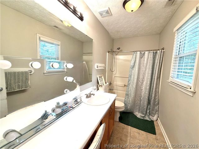 719 Alexwood Drive, Hope Mills, NC 28348