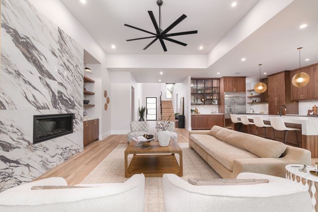 3950 Rochelle Drive, Dallas, TX 75220