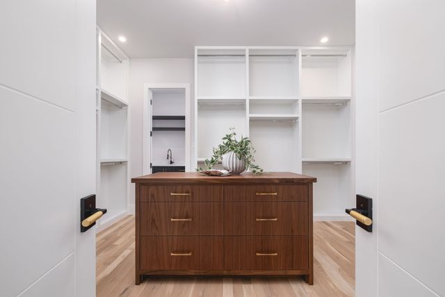 3950 Rochelle Drive, Dallas, TX 75220