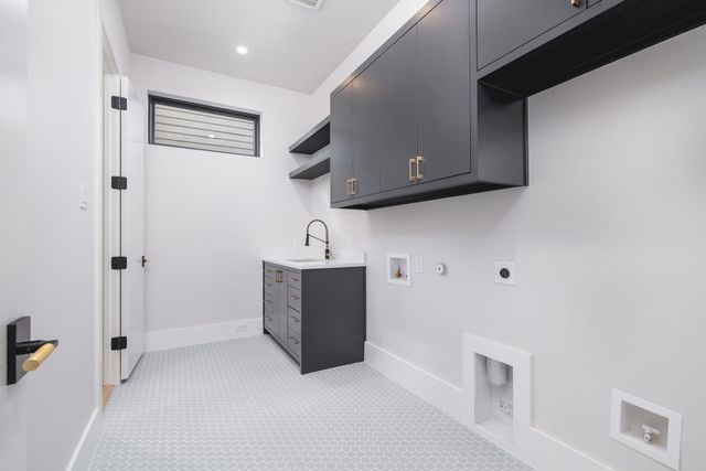 3950 Rochelle Drive, Dallas, TX 75220