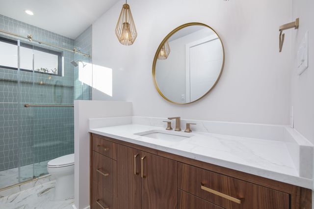 3950 Rochelle Drive, Dallas, TX 75220