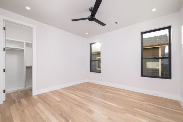 3950 Rochelle Drive, Dallas, TX 75220