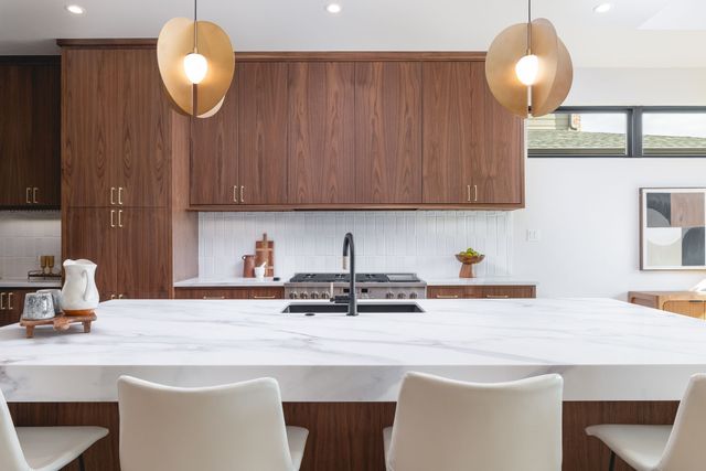 3950 Rochelle Drive, Dallas, TX 75220