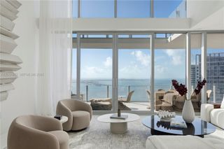 300 Biscayne Boulevard Way 5002E, Miami, FL 33131