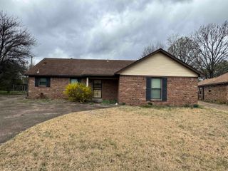 6981 ROSE TRAIL DR, Memphis, TN 38133