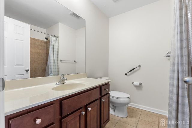 2357 Berkshire Lane, North Brunswick, NJ 08902