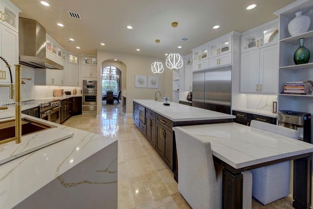 3828 Pine Lake Drive, Weston, FL 33332