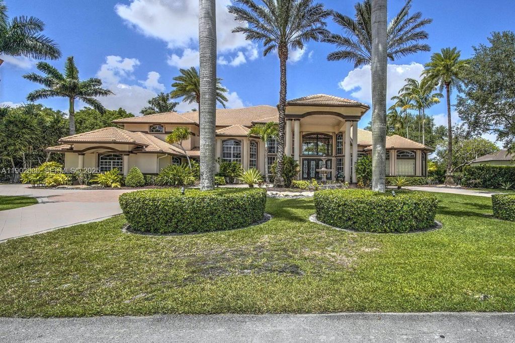 3828 Pine Lake Drive, Weston, FL 33332