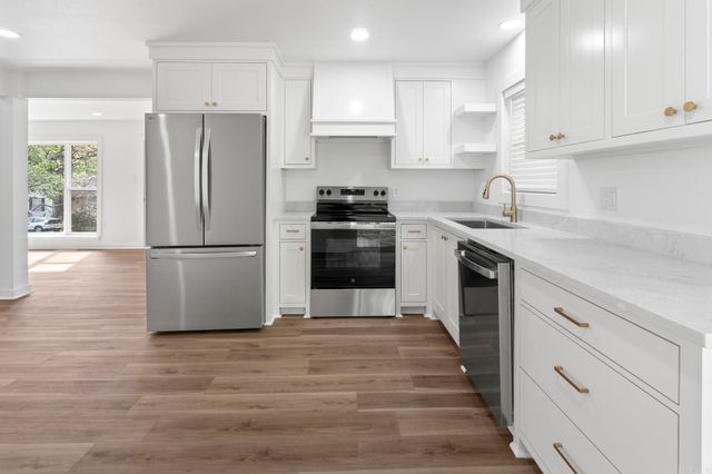 111 Chitwood Street, Hot Springs, AR 71913