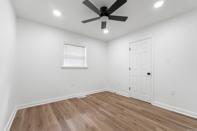 111 Chitwood Street, Hot Springs, AR 71913