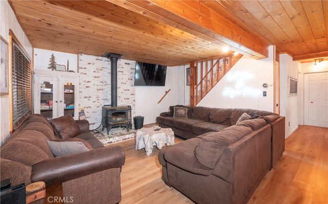 108 E Rainbow Boulevard, Big Bear City, CA 92314