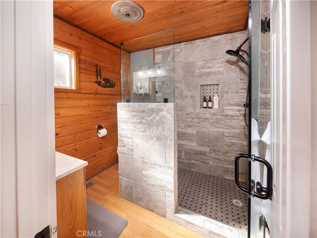 108 E Rainbow Boulevard, Big Bear City, CA 92314