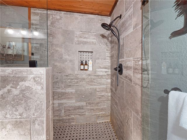 108 E Rainbow Boulevard, Big Bear City, CA 92314