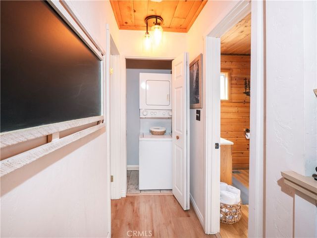 108 E Rainbow Boulevard, Big Bear City, CA 92314