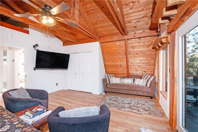 108 E Rainbow Boulevard, Big Bear City, CA 92314