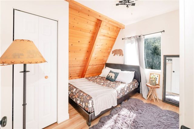 108 E Rainbow Boulevard, Big Bear City, CA 92314