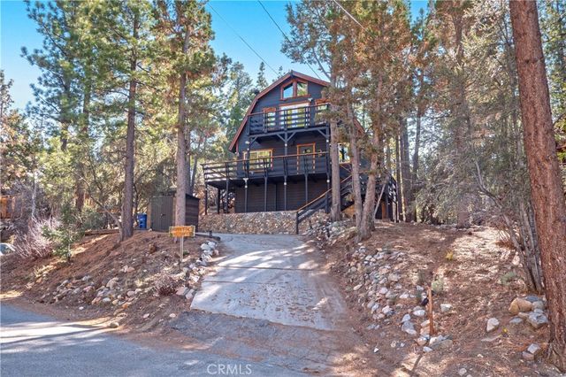 108 E Rainbow Boulevard, Big Bear City, CA 92314
