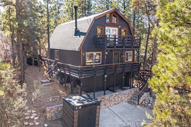 108 E Rainbow Boulevard, Big Bear City, CA 92314