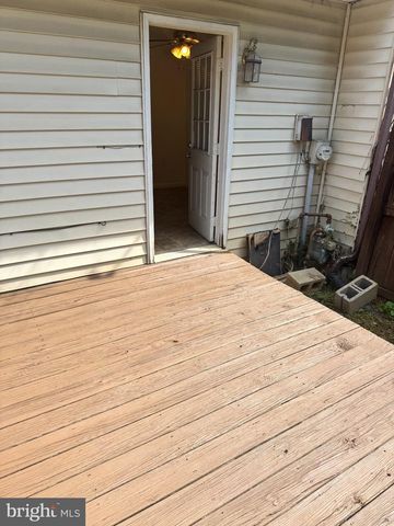 19 JIGSAW PL, Winchester, VA 22601
